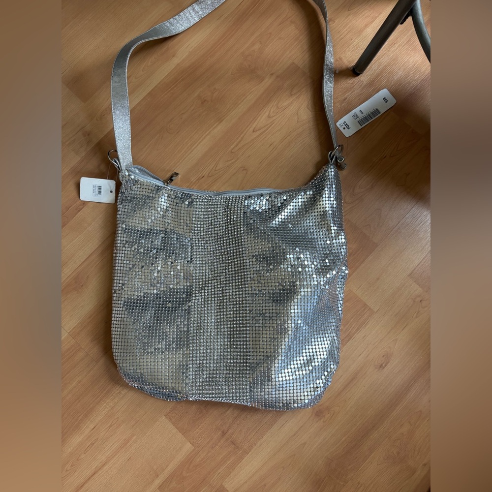 NWT Fox’s Whiting & Davis inspired - Sequin Shoulder Bag w beautiful hardware - Picture 2 of 11